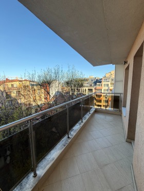 ���� ��� ���� 3-����� | Imot.bg � ����� ������ 11