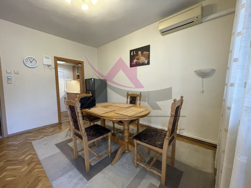 Para alugar  2 quartos Varna , Zimno kino Trakiia , 103 m² | 30054708 - imagem [2]