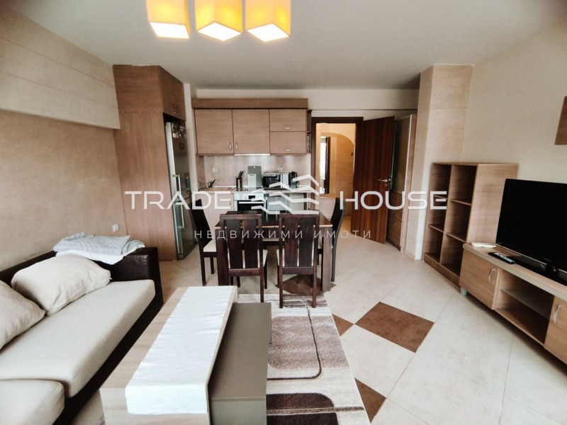 Дава под наем 3-СТАЕН, гр. Пловдив, Младежки Хълм, снимка 3 - Апартаменти - 53229588