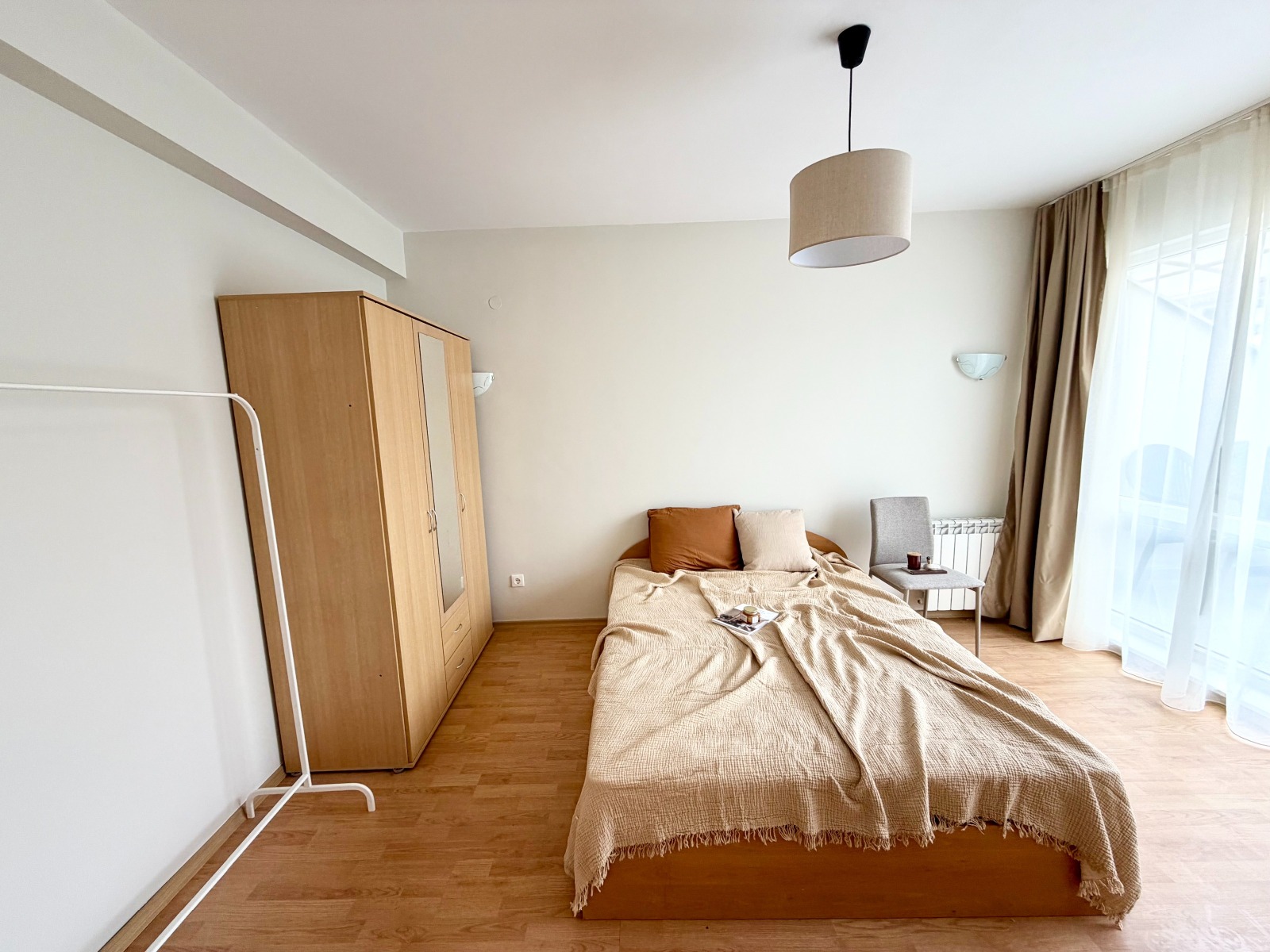 Дава под наем 3-СТАЕН, гр. София, Център, снимка 5 - Апартаменти - 54203293