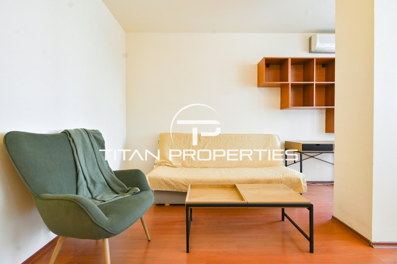 Дава под нем  2-стаен, град София, Младост 1 •  614 € • ID 74208445 — holmes.bg - [1] 