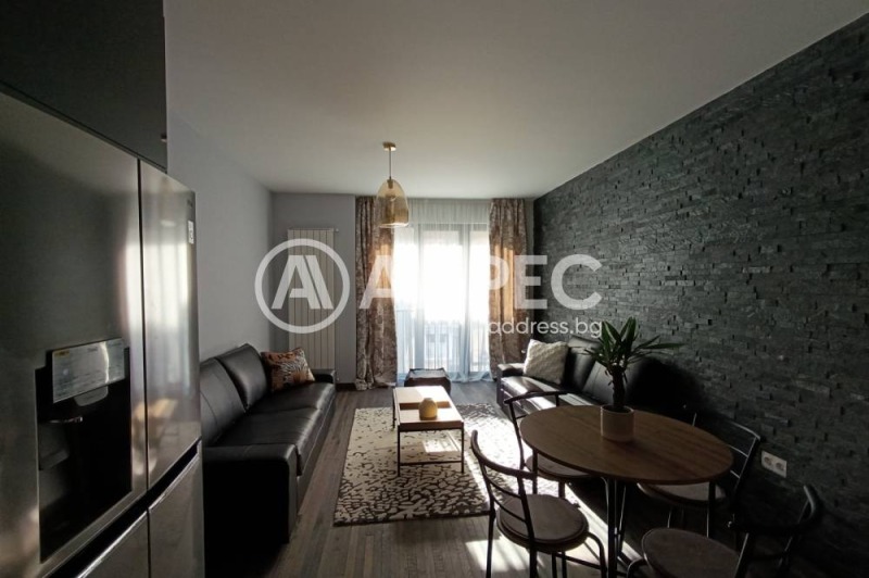 Издаје се  2 спаваће собе Софија , Центар , 80 м2 | 17090711 - слика [2]