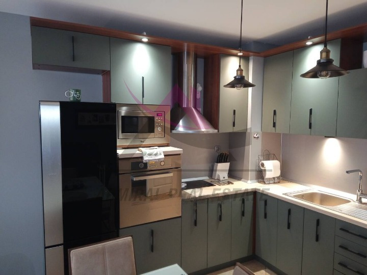 Дава под наем 2-СТАЕН, гр. Варна, Левски 1, снимка 2 - Апартаменти - 53970467