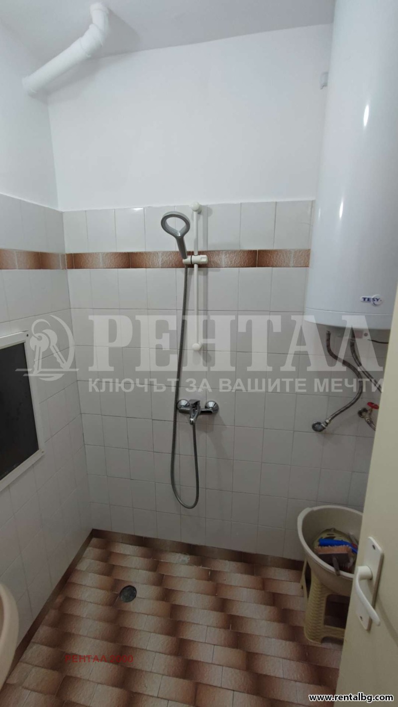 De inchiriat  3+ dormitor Plovdiv , Cârșiiaca , 110 mp | 65888686 - imagine [12]