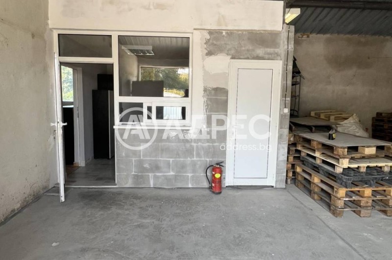 Дава под наем СКЛАД, гр. София, Връбница 2, снимка 3 - Складове - 52386831