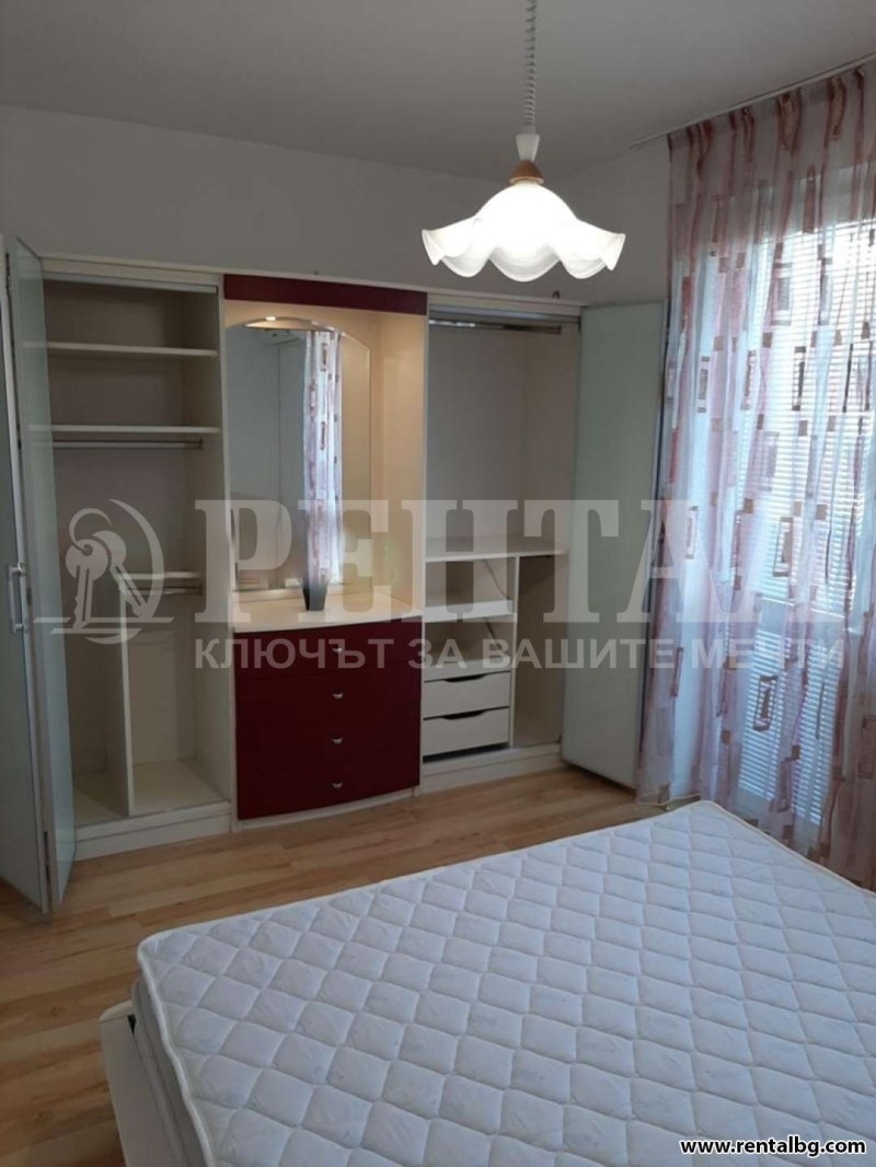 De inchiriat  2 dormitoare Plovdiv , Țentâr , 100 mp | 34433836 - imagine [7]