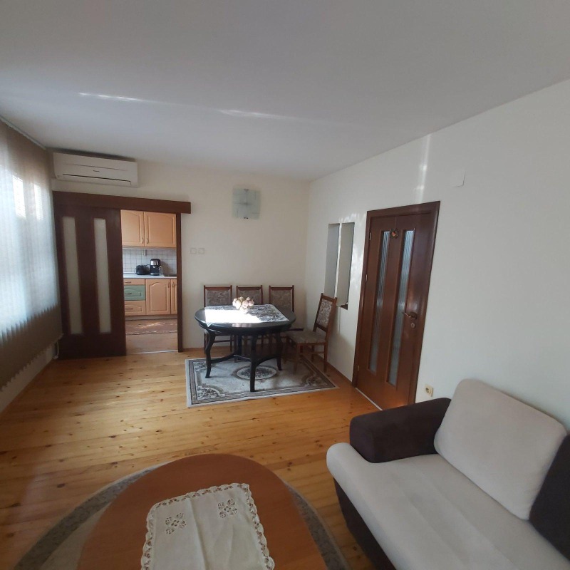 A louer  Étage de la maison Plovdiv , Kamenitsa 1 , 110 m² | 16683331 - image [4]