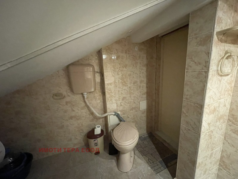 Do wynajęcia  Piętro domu Warna , Lewski 2 , 70 mkw | 53496629 - obraz [5]