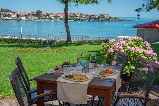 Дава под наем ЗАВЕДЕНИЕ, гр. Созопол, област Бургас