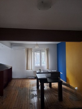 2 Schlafzimmer Zentar, Sofia 1