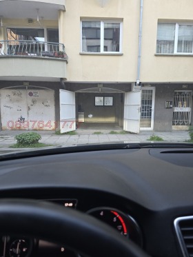 ГАРАЖ, ПАРКОМЯСТО, 18 m2