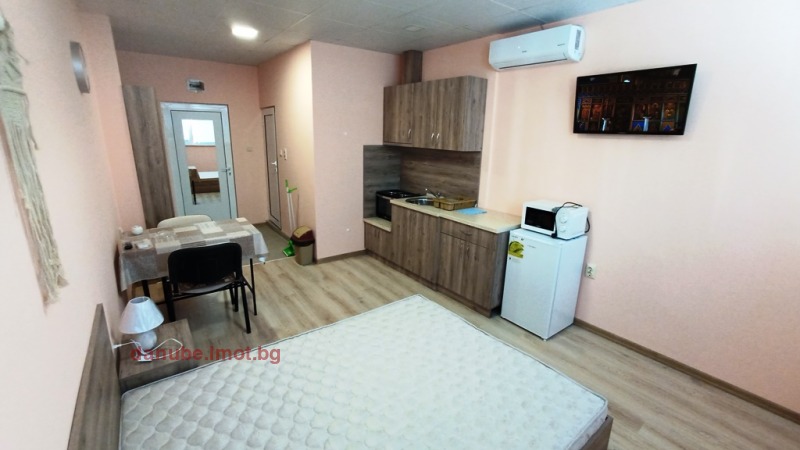 Te huur  Studio Ruse , Druzjba 3 , 38 m² | 99618158