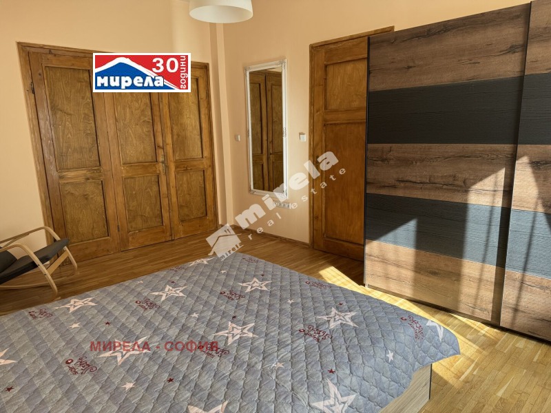 Zu vermieten  3 Schlafzimmer Sofia , Zentar , 100 qm | 84203135 - Bild [9]