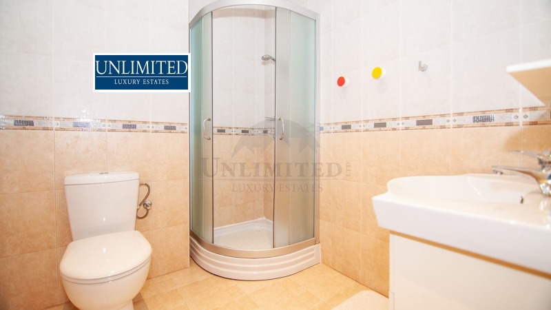 Дава под наем 4-СТАЕН, гр. София, Лозенец, снимка 16 - Апартаменти - 53399260