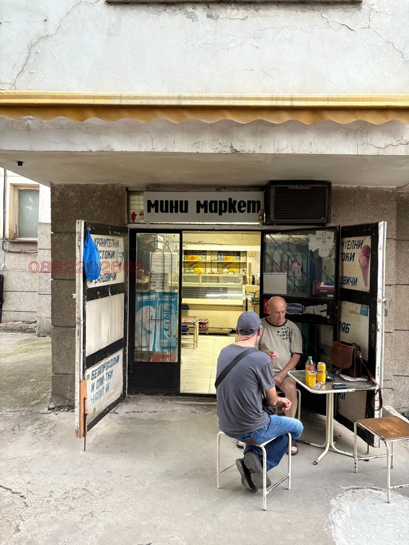 Дава под наем МАГАЗИН, гр. Монтана, Широк център