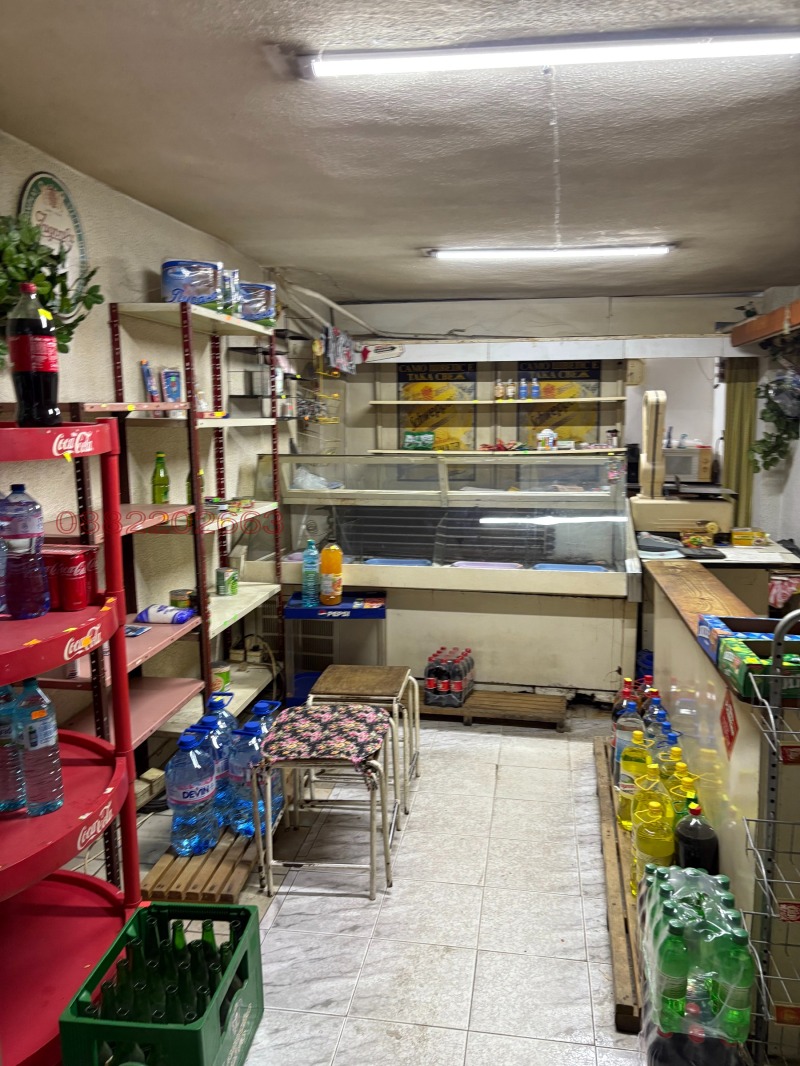 Дава под наем МАГАЗИН, гр. Монтана, Широк център, снимка 4 - Магазини - 52821462