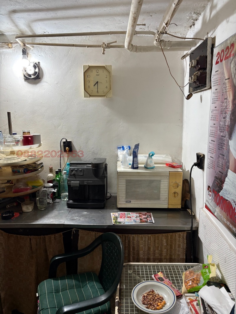 Дава под наем МАГАЗИН, гр. Монтана, Широк център, снимка 5 - Магазини - 52821462