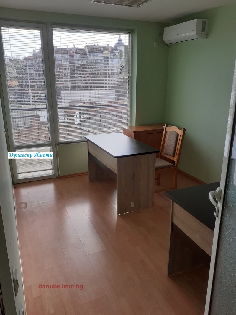 Дава под наем  Офис град Русе , Център , 18 кв.м | 87192039