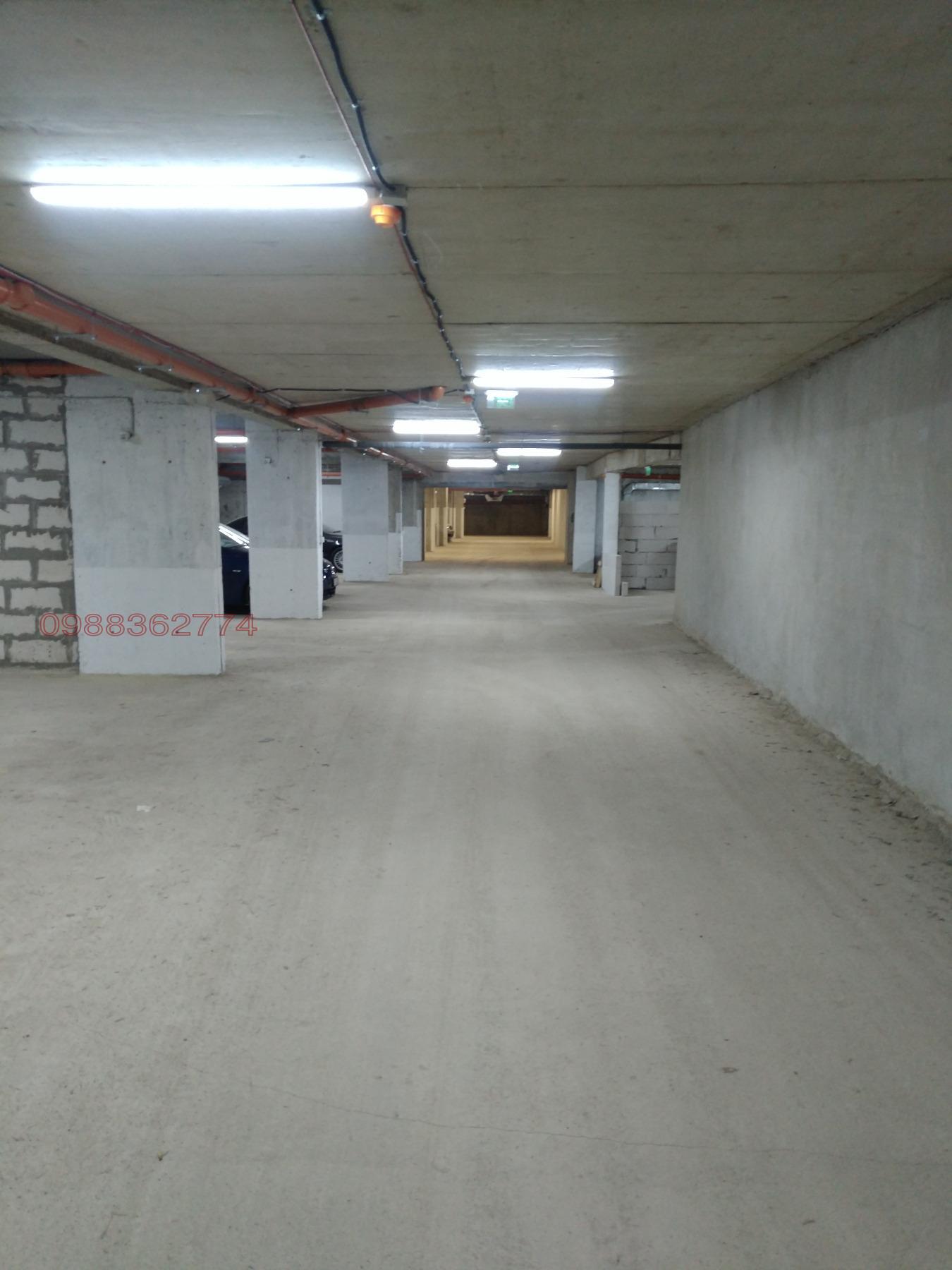 Дава под наем ГАРАЖ, ПАРКОМЯСТО, гр. София, Сухата река, снимка 2 - Гаражи и паркоместа - 53986737