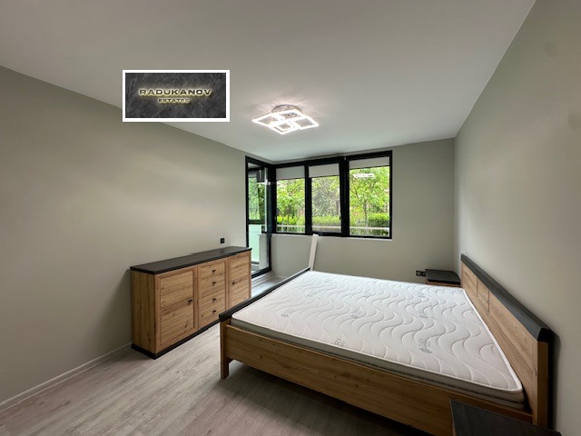 K pronájmu  1 ložnice Sofia , Pavlovo , 70 m2 | 70177537 - obraz [9]