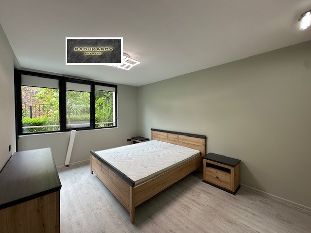 K pronájmu  1 ložnice Sofia , Pavlovo , 70 m2 | 70177537 - obraz [8]