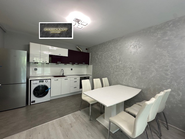 K pronájmu  1 ložnice Sofia , Pavlovo , 70 m2 | 70177537 - obraz [4]
