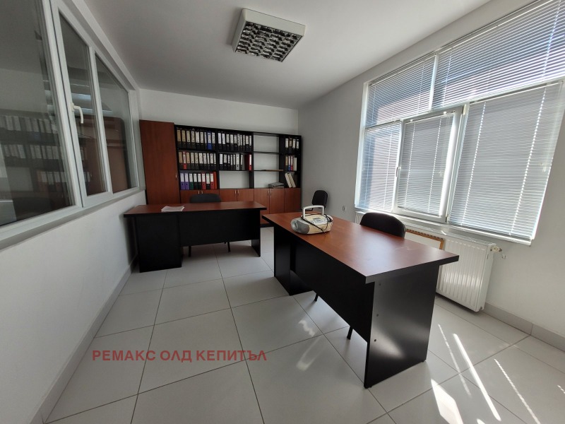 Para alugar  Armazenar região Veliko Tarnovo , Gorna Oriahovica , 2000 m² | 17422019 - imagem [5]