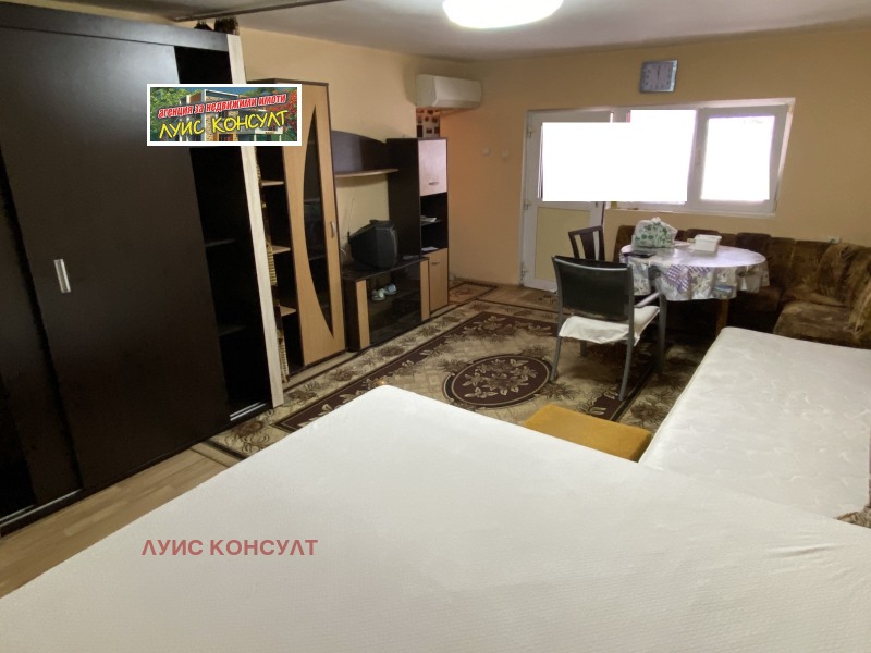 Дава под наем 1-СТАЕН, гр. Монтана, Жеравица