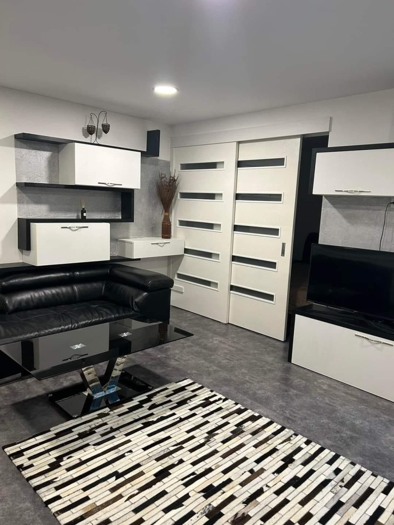 Zu vermieten  1 Schlafzimmer Warna , Zentar , 70 qm | 13262996 - Bild [5]