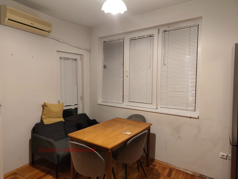 Дава под наем 2-СТАЕН, гр. София, Лозенец, снимка 7 - Апартаменти - 52536639