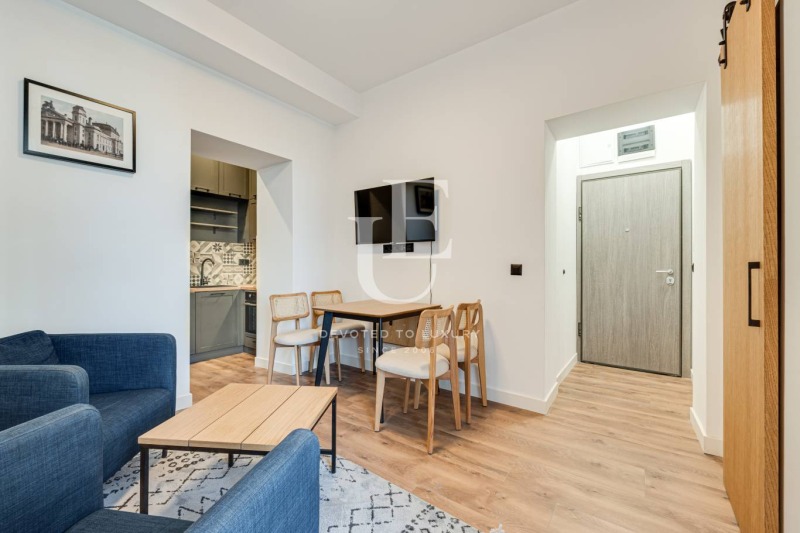 Дава под наем 3-СТАЕН, гр. София, Център