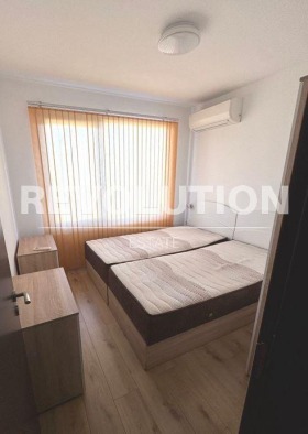 ����� ���� ��� ���� 3-�����,���� �����, ������>