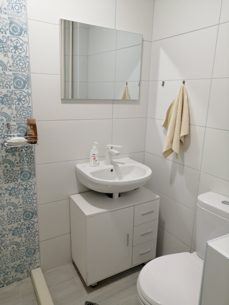 Дава под наем  1-стаен град Русе , Център , 50 кв.м | 11766149 - изображение [9]