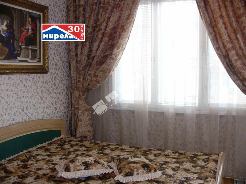 Дава под наем  2-стаен град Велико Търново , Център , 62 кв.м | 33459109 - изображение [6]
