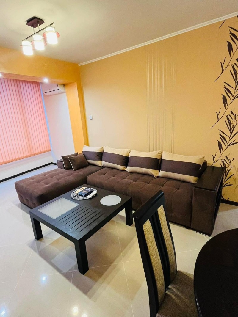 For Rent  1 bedroom Plovdiv , Karshiyaka , 55 sq.m | 39517204
