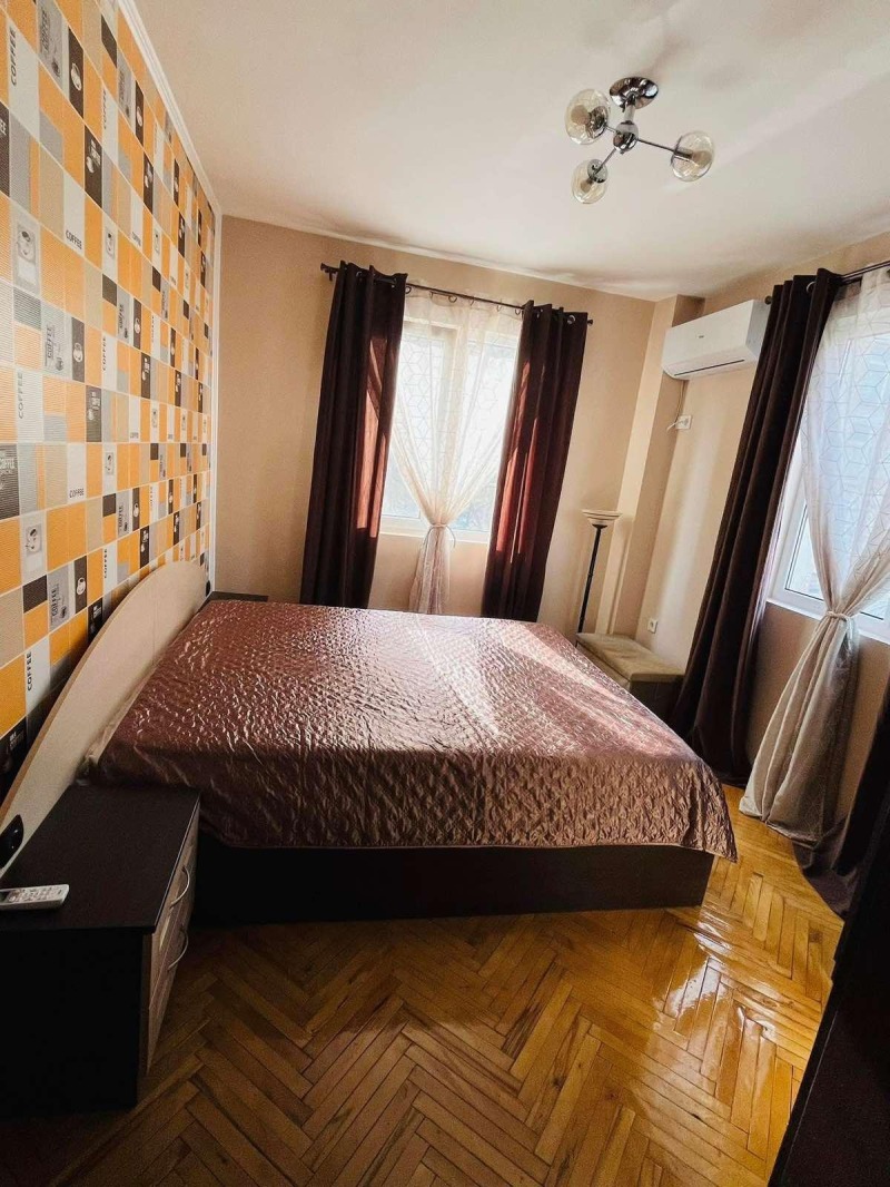 For Rent  1 bedroom Plovdiv , Karshiyaka , 55 sq.m | 39517204 - image [6]
