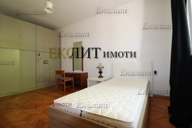 Til leie  2 soverom Sofia , Tsentar , 100 kvm | 26578108 - bilde [6]
