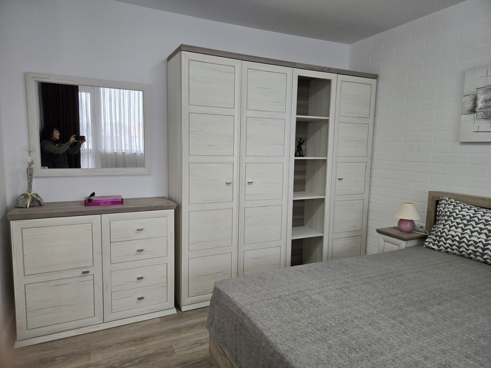 Дава под наем 2-СТАЕН, гр. Варна, Конфуто, снимка 4 - Апартаменти - 53900947