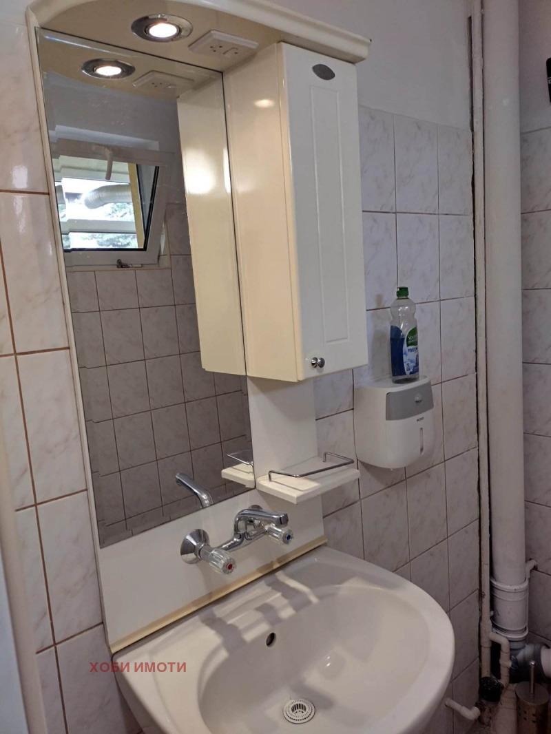 Til leie  3 soverom Plovdiv , Sadijski , 120 kvm | 81071813 - bilde [9]