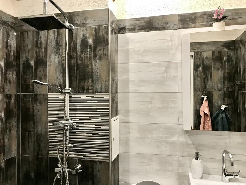K pronájmu  1 ložnice Sofia , Borovo , 65 m2 | 30370323 - obraz [7]