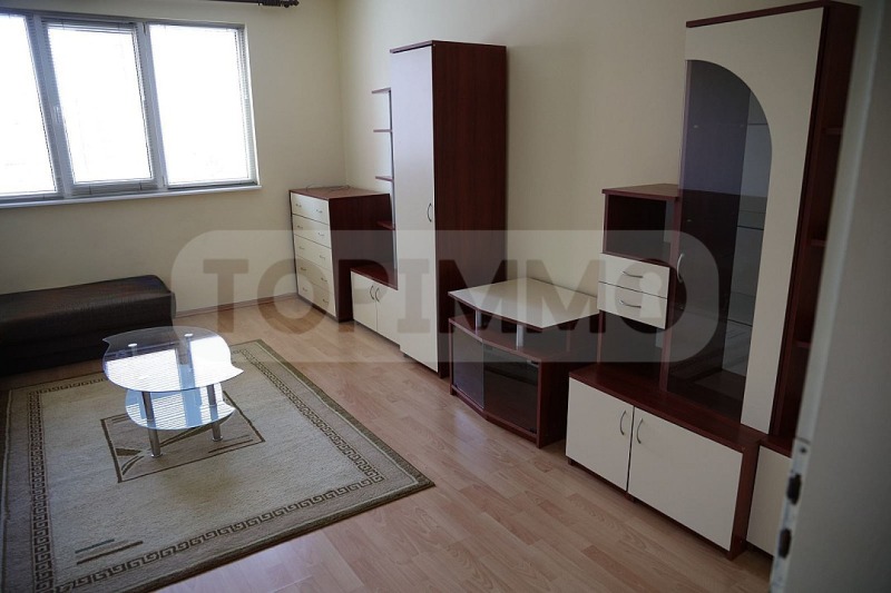 Дава под наем 3-СТАЕН, гр. Варна, Цветен квартал, снимка 2 - Апартаменти - 53185172