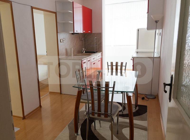 Дава под наем 3-СТАЕН, гр. Варна, Цветен квартал, снимка 5 - Апартаменти - 53185172