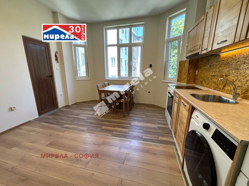 Zu vermieten  1 Schlafzimmer Sofia , Zentar , 50 qm | 67281037 - Bild [2]