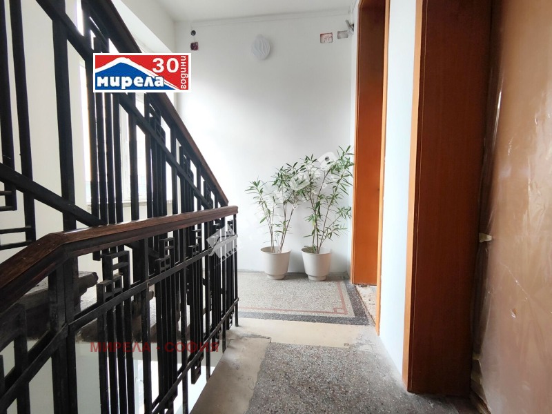 Zu vermieten  1 Schlafzimmer Sofia , Zentar , 50 qm | 67281037 - Bild [9]
