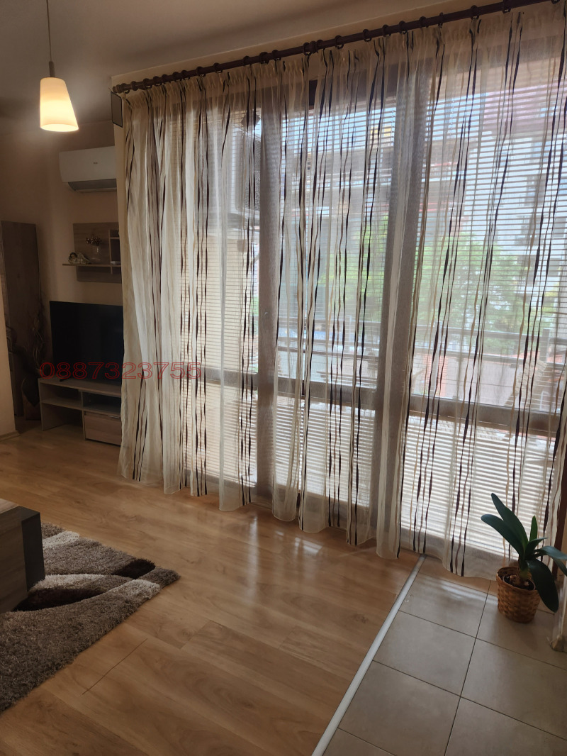 Do wynajęcia  2 sypialnie Sofia , Zona B-5 , 101 mkw | 43925378 - obraz [2]