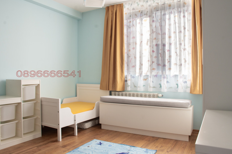 Дава под наем 3-СТАЕН, гр. София, Градина, снимка 6 - Апартаменти - 53528442