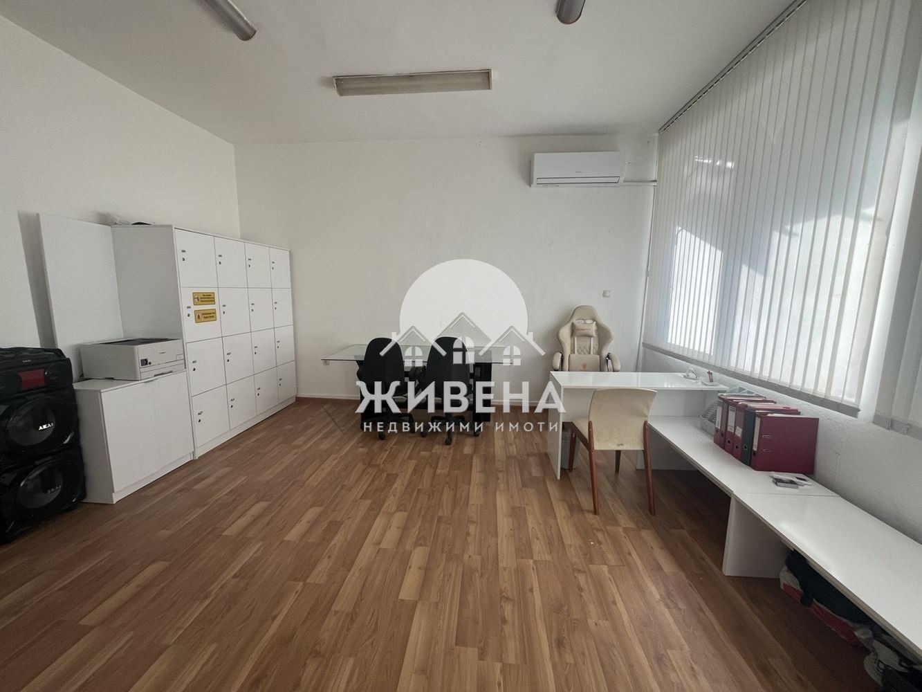 Дава под наем МАГАЗИН, гр. Варна, Център, снимка 3 - Магазини - 54040453