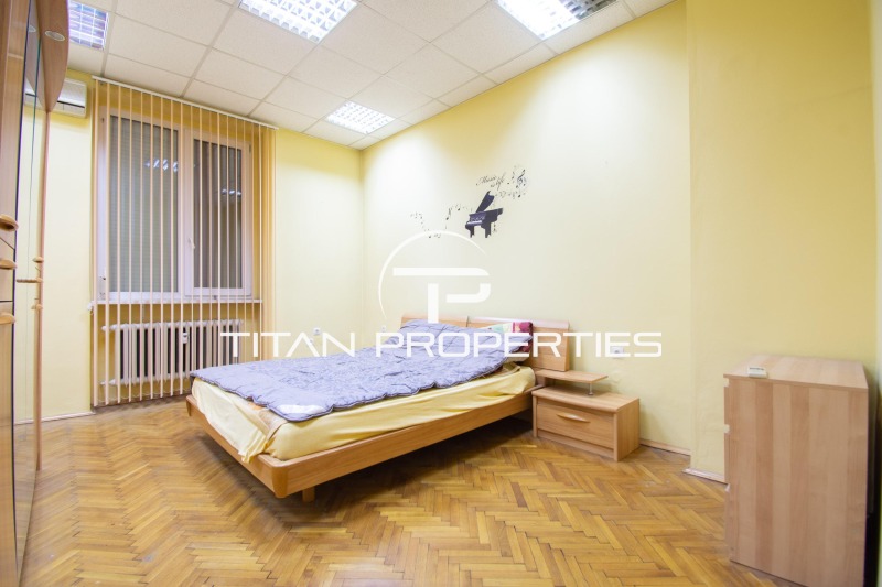 A louer  2 chambres Sofia , Doktorski pametnik , 108 m² | 53866544 - image [6]