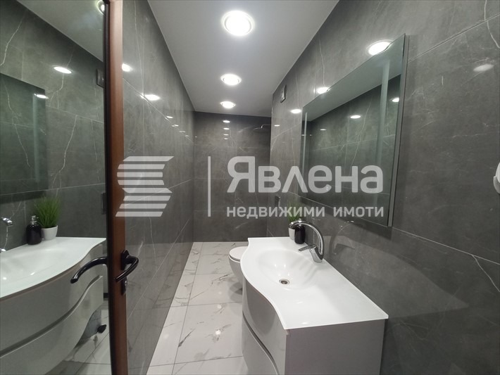 Дава под наем 3-СТАЕН, гр. Пловдив, Кючук Париж, снимка 12 - Апартаменти - 55181925