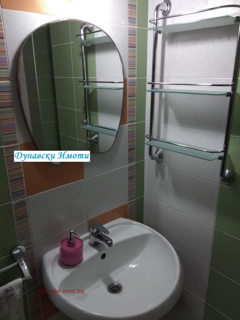 För uthyrning  1 sovrum Ruse , Centar , 55 kvm | 50172133 - bild [6]